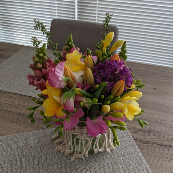 Meet your Posher, Amy - Picture 1 of 2